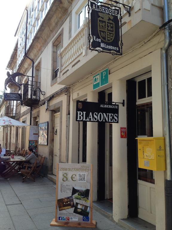 Albergue Los Blasones Sarria Exteriör bild