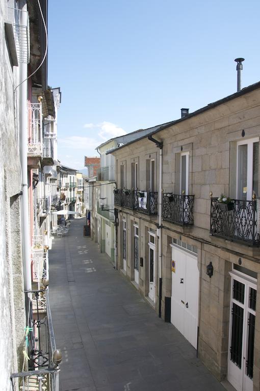 Albergue Los Blasones Sarria Exteriör bild